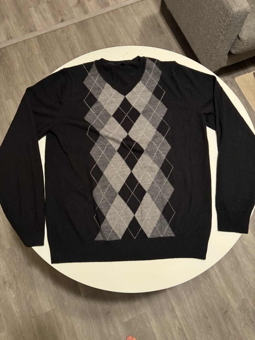 Apt. 9 Black V-Neck Sweater with Gray Argyle Panel